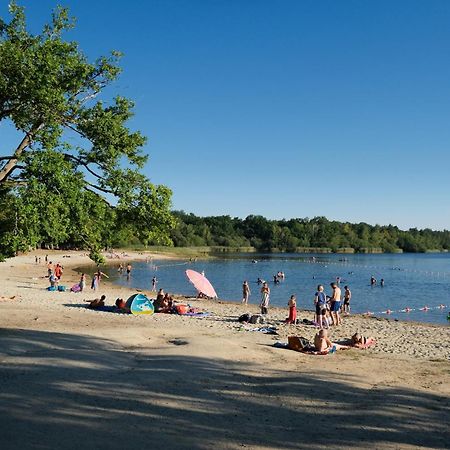Camping Etang Des Bois Vieilles-Maisons-sur-Joudry Exterior photo